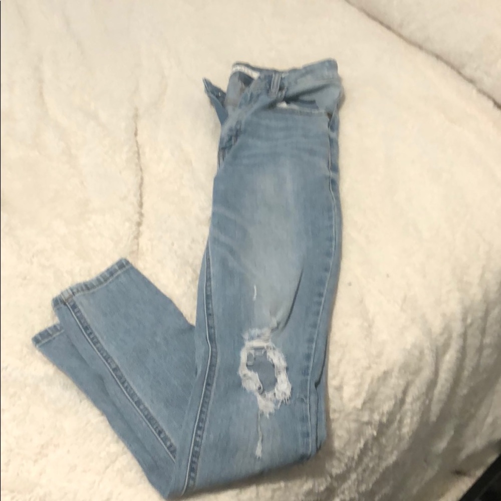 High waisted jeans